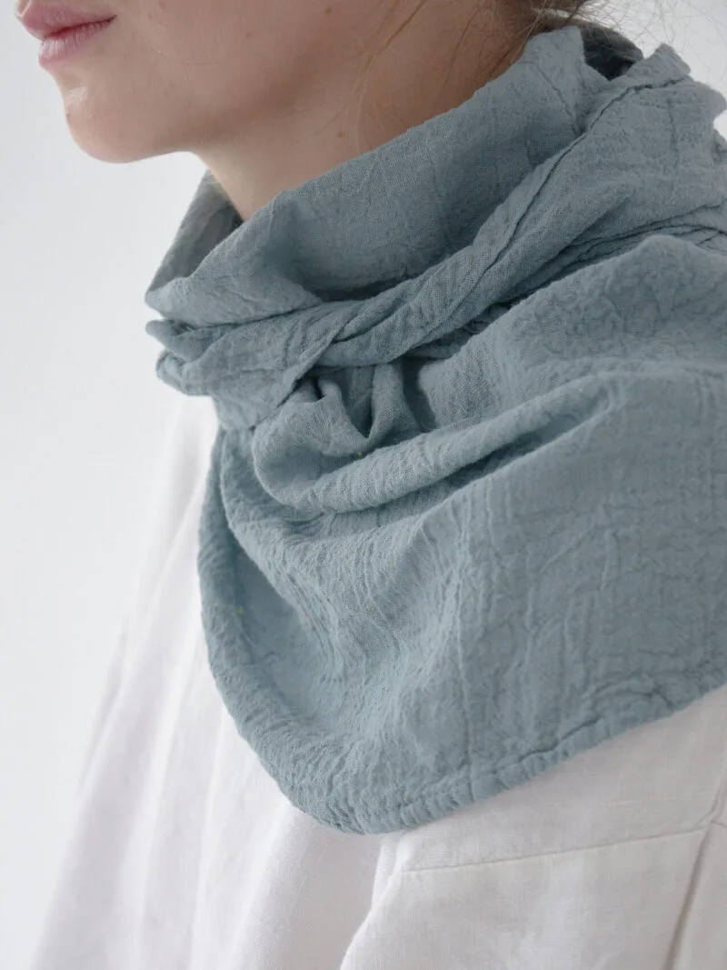 Szara popielata bandana na głowę. Chustka mała lub apaszka. bandana damska, bandana męska, bawełniana bandana, akcesoria modowe, chustka, apaszka, pomysł na prezent. owijamwbawelne.pl