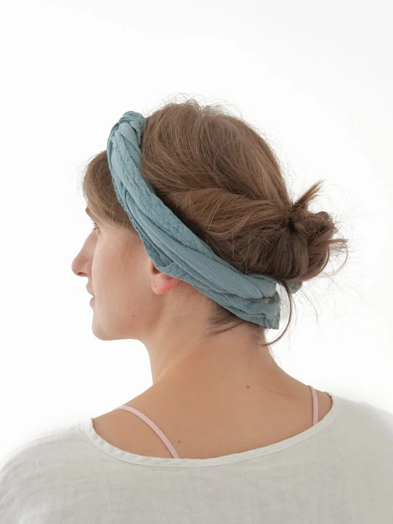 Szara popielata bandana na głowę. Chustka mała lub apaszka. bandana damska, bandana męska, bawełniana bandana, akcesoria modowe, chustka, apaszka, pomysł na prezent. owijamwbawelne.pl