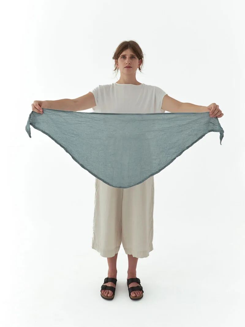 Szara popielata bandana na głowę. Chustka mała lub apaszka. bandana damska, bandana męska, bawełniana bandana, akcesoria modowe, chustka, apaszka, pomysł na prezent. owijamwbawelne.pl