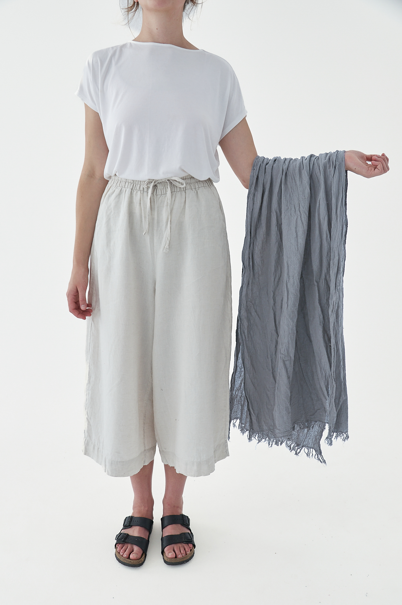 szalik-damski-meski-bawelna-organiczna-kolor-szary-srebrny-owijam-w-bawelne-szalik-na-wiosna-lato-jesien-zima-5-2