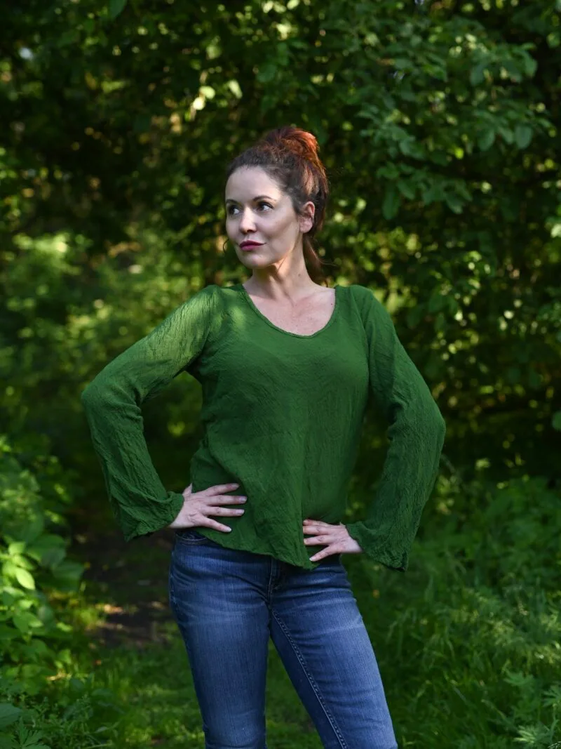 top bluzka rozkloszowany szeroki rękawek zielona bawełniana na lato