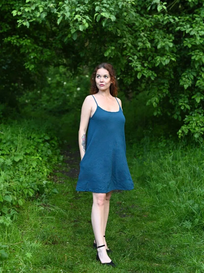 sukienka-mini-bawelniana-na-lato-lekka