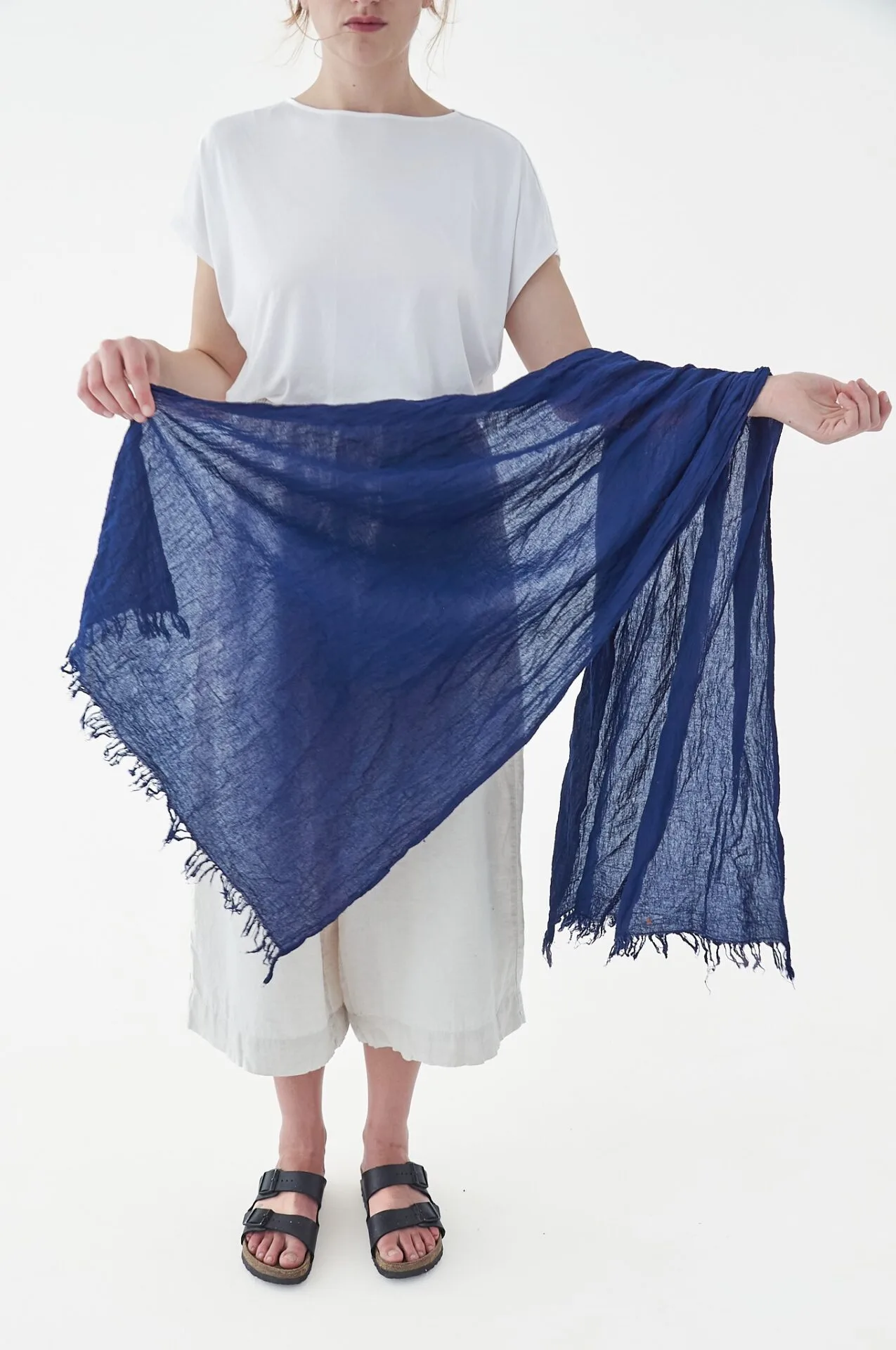 SZAL GRANATOWY | 100 % BAWEŁNA | Granatowy Ocean - obrazek 3