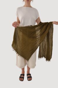 Szalik damski oliwka zielona