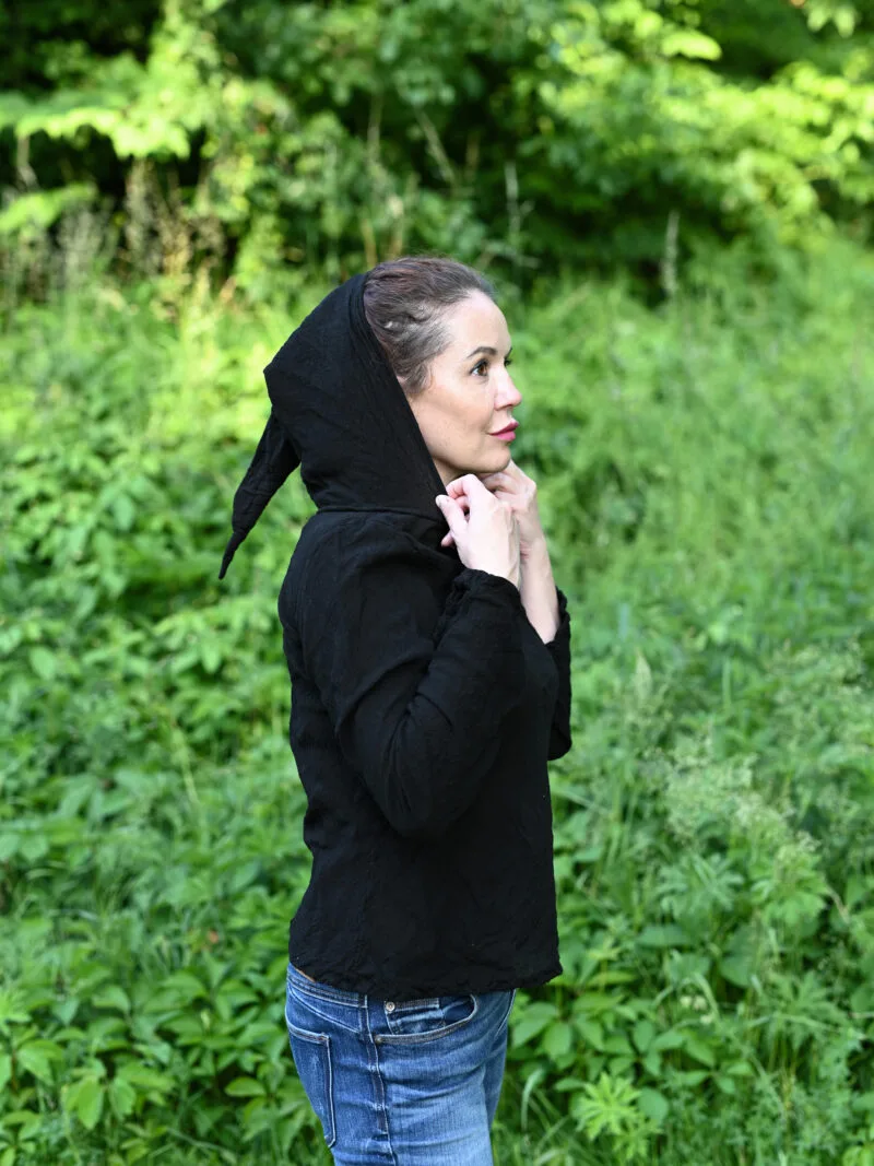 bluzka-top-z-kapturkiem-elfi-boho-czarny-bawelna-lato