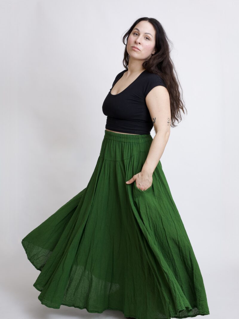 Zielona spódnica plisowana długa z pełnego koła - bawełniana