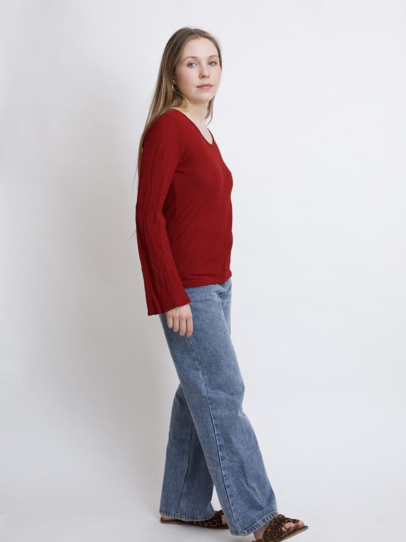 damska bluzka bawełniana z szerokimi rękawami. Bluzka w kolorze burgund
