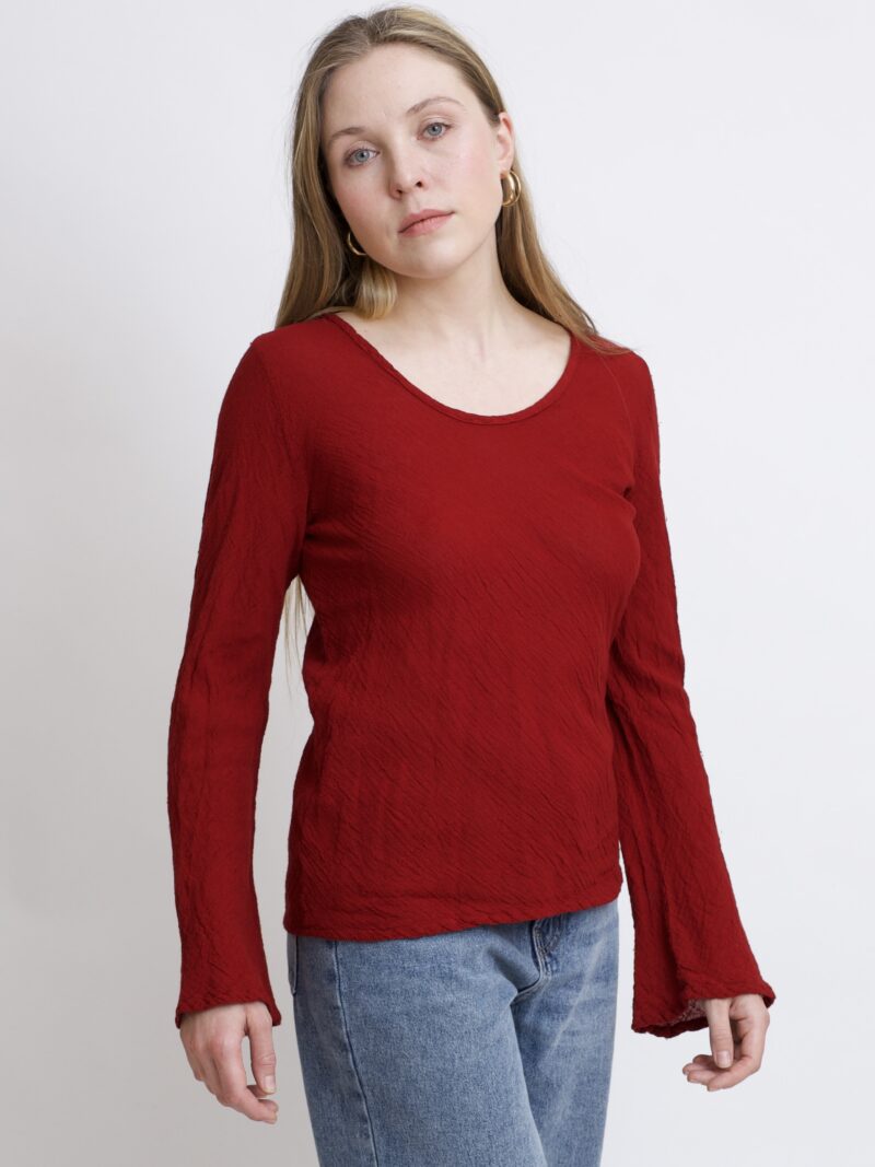 damska bluzka bawełniana z szerokimi rękawami. Bluzka w kolorze burgund