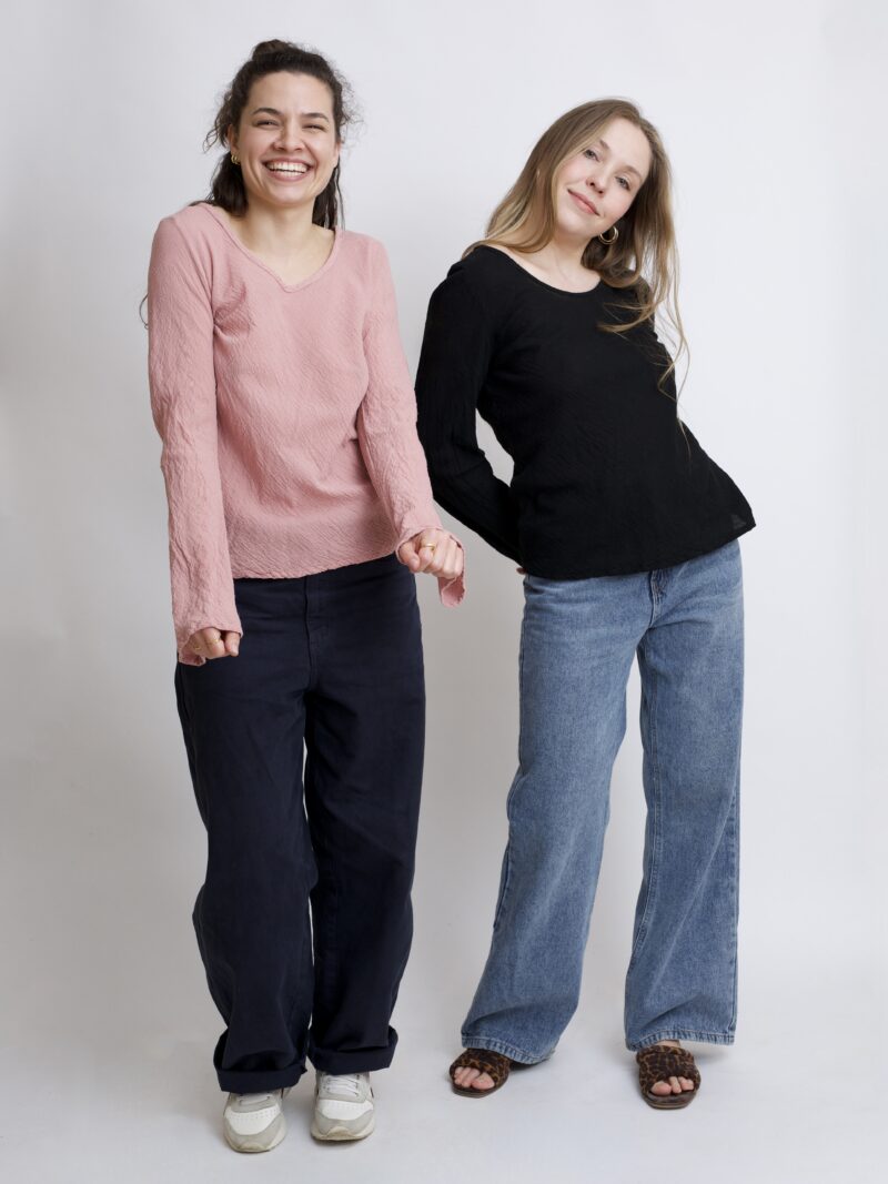 damska bluzka bawełniana z szerokimi rękawami. Bluzka w kolorze róż pudrowy