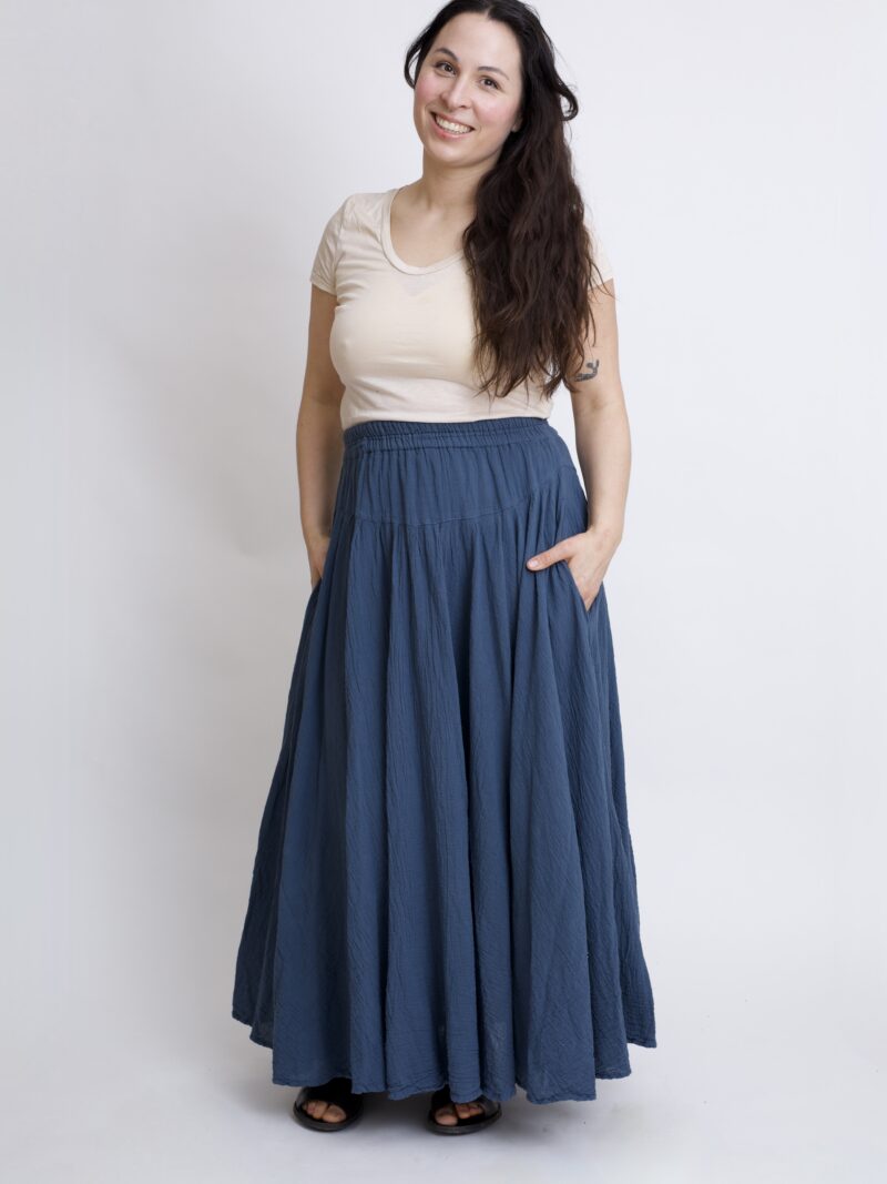 Szara - grafitowa spódnica plisowana długa z pełnego koła bawełniana