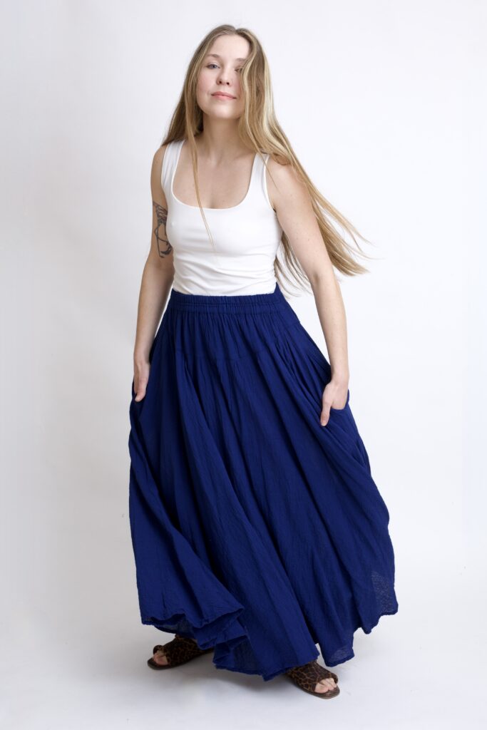 Granatowo - Niebieska spódnica plisowana długa z pełnego koła bawełniana