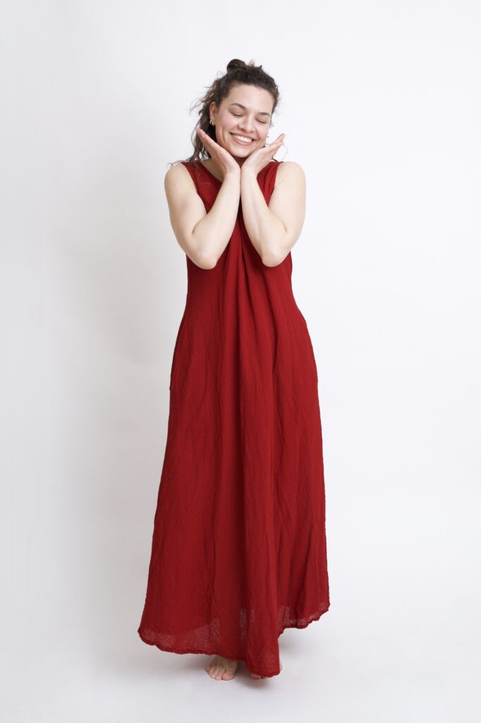 burgundowa bawełniana sukienka maxi długa . Czysta 100% bawełna organiczna. Odzież damska