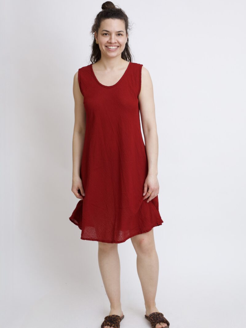 bawełniana sukienka mini na lato i na wakacje. Sukienka w kolorze burgund