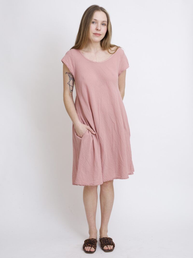 sukienka mini bawełniana ze skrzydełkami. Różowo pudrowa