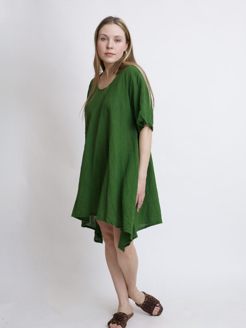 tunika damska oversize, bawełniana z długimi bokami w kolorze zielonym