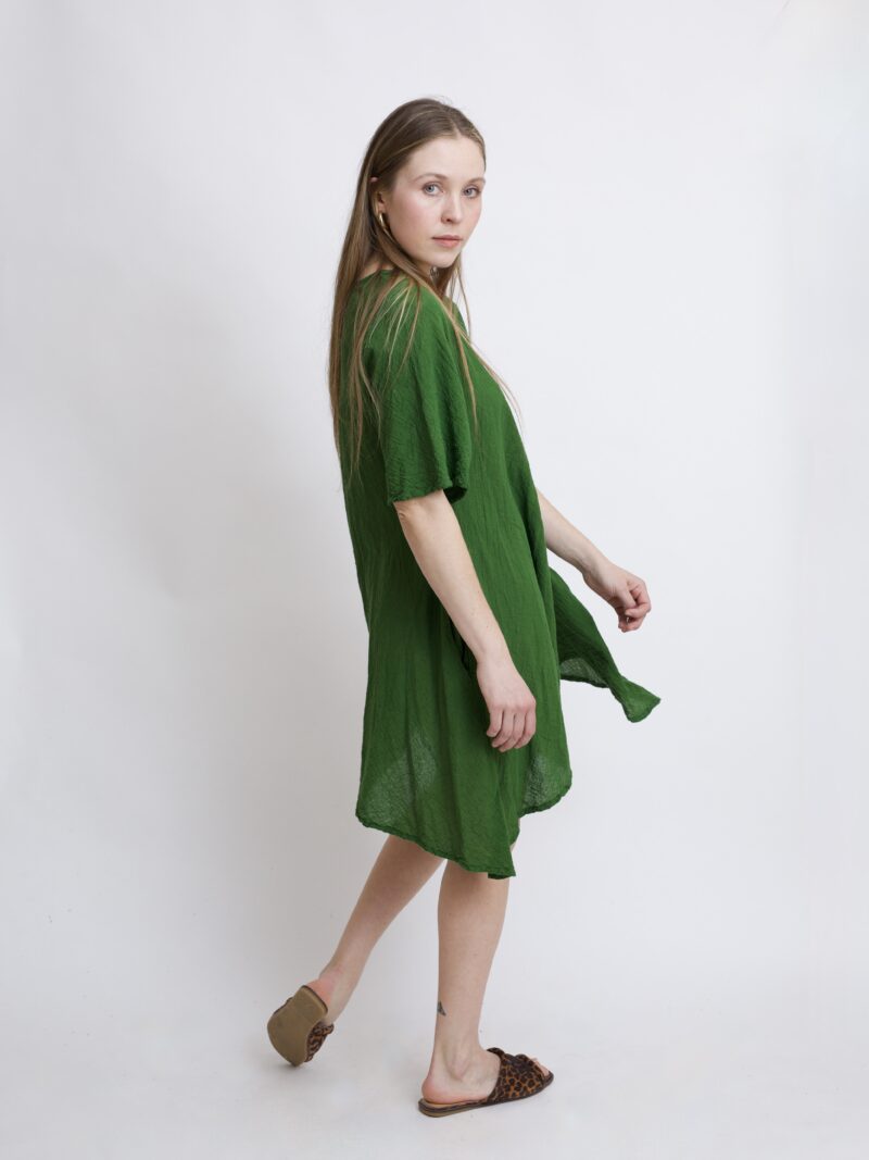 tunika damska oversize, bawełniana z długimi bokami w kolorze zielonym