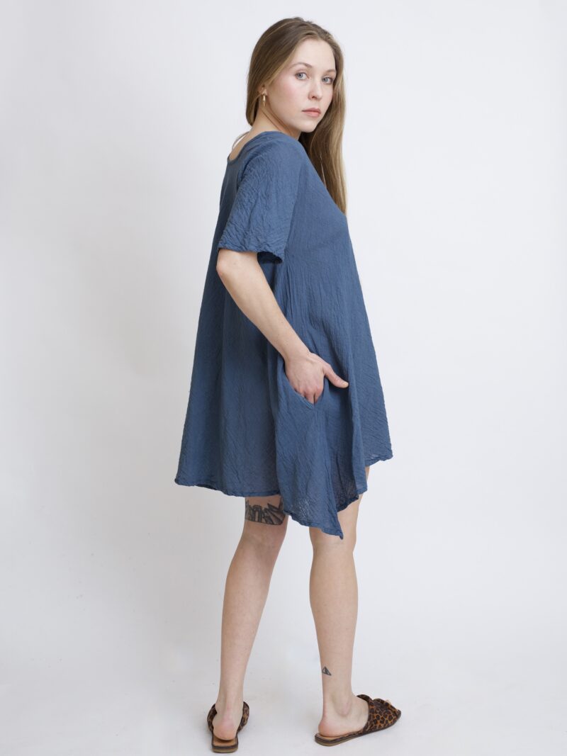 tunika damska oversize, bawełniana z długimi bokami w kolorze szarym grafitowym